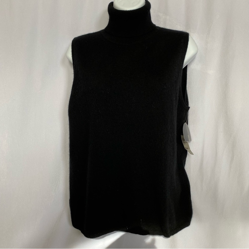 NWT 100% Cashmere top size XL
